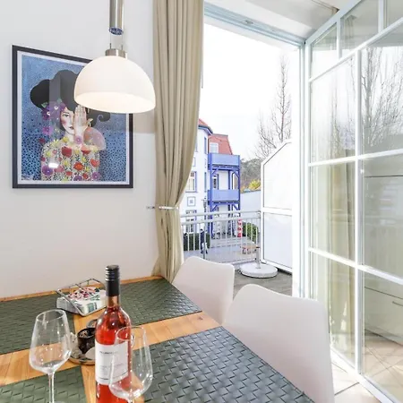 Wald Ost Zentral Balkon Strandnah Apartmán Ostseebad Kühlungsborn