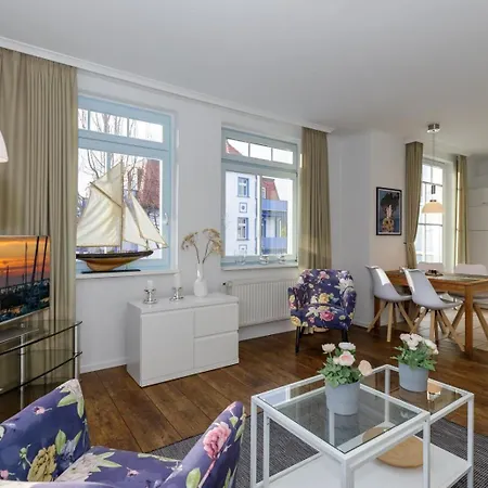 Apartmán Wald Ost Zentral Balkon Strandnah Ostseebad Kühlungsborn