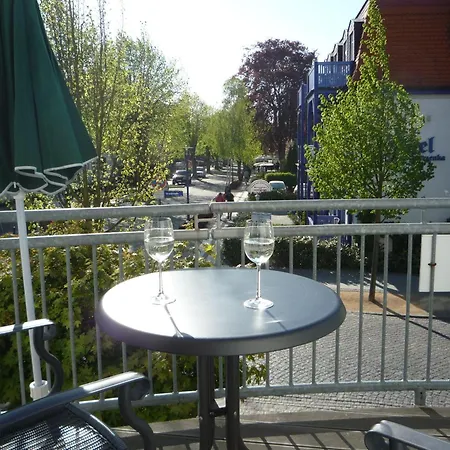Apartmán Wald Ost Zentral Balkon Strandnah Ostseebad Kühlungsborn